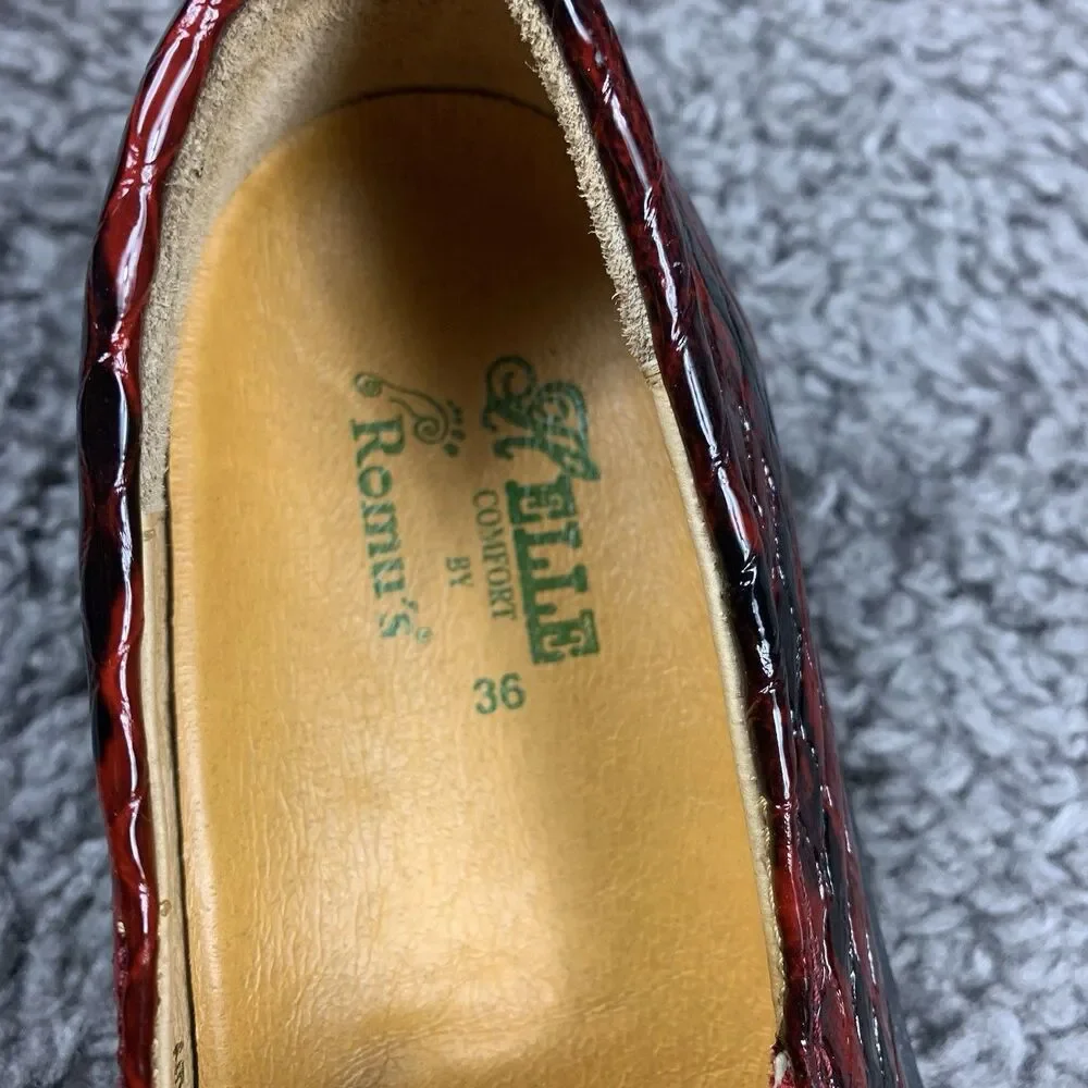 Helle Romu’s Comfort Shoes Black Red Spain Reptile Skin Loafer Slip On Sz EU 36